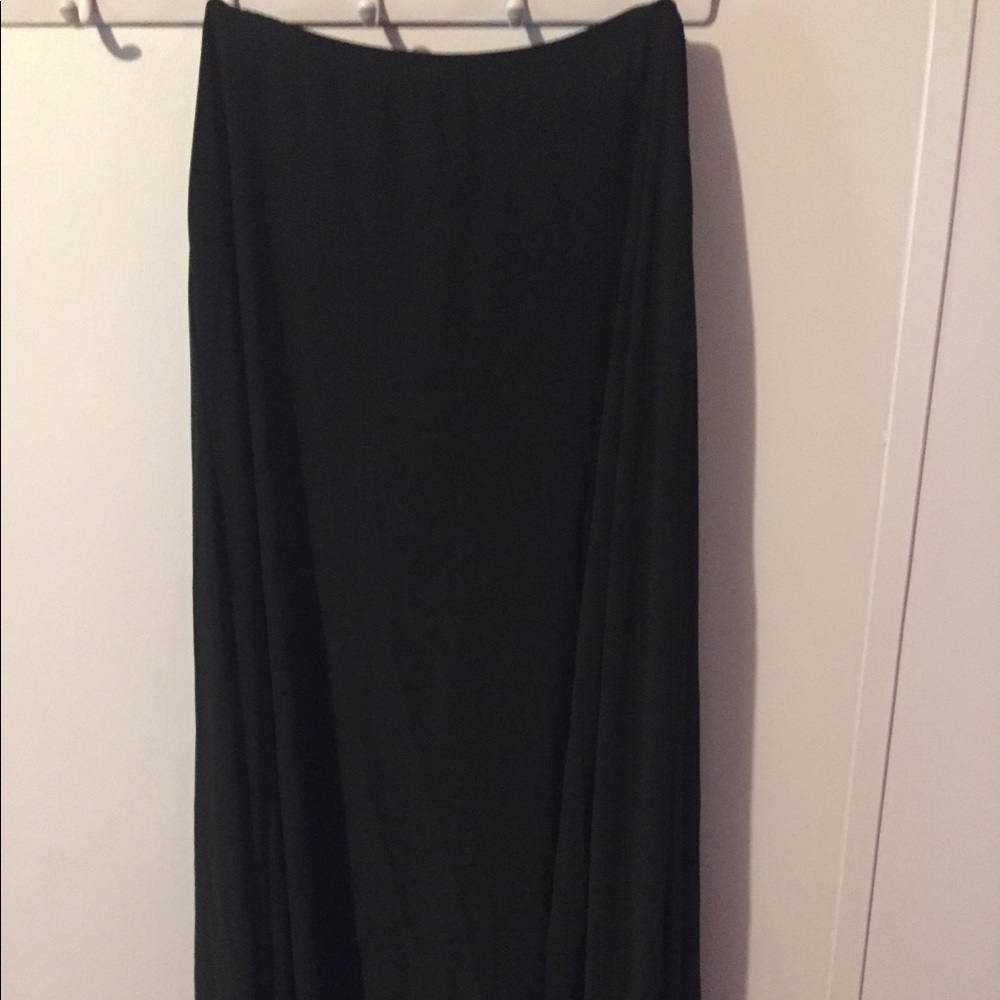 Black Maxi